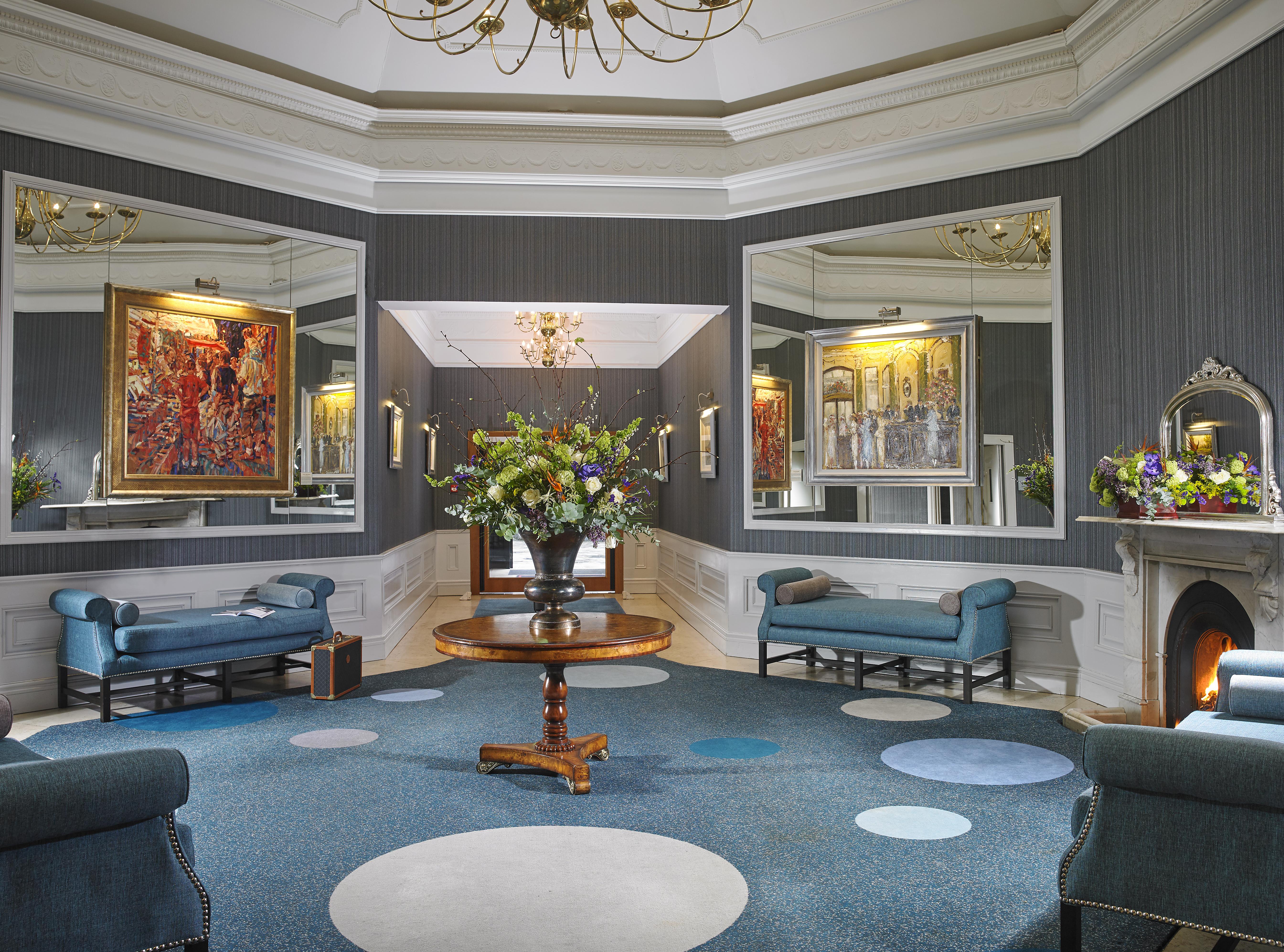 Castlecourt Hotel, Spa & Leisure Уестпорт Екстериор снимка